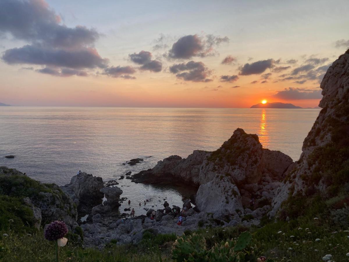 L'Antico Borgo Bed & Breakfast Milazzo Exterior photo