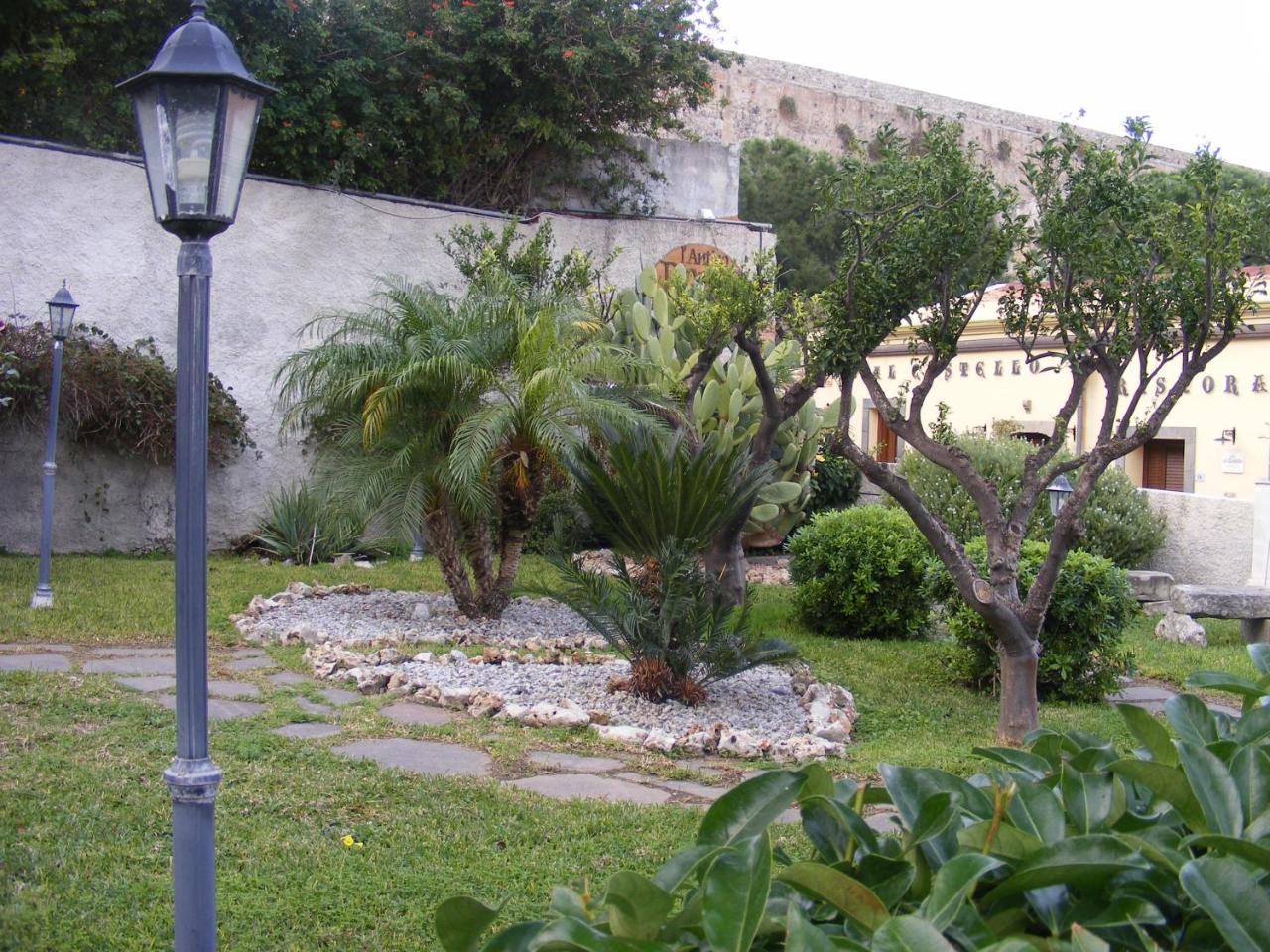 L'Antico Borgo Bed & Breakfast Milazzo Exterior photo